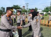 Sejumlah PAMA dan BRIGADIR Polres Lampung Utara Terima Kenaikan Pangkat