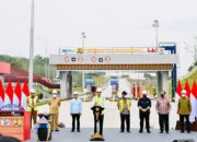 Presiden Joko Widodo Resmikan Jalan Tol Pekanbaru-Padang Seksi Pekanbaru-Bangkinang