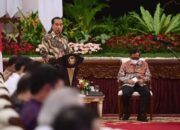 Presiden Jokowi Pimpin Sidang Kabinet Paripurna Perdana 2023 Bahas APBN