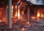 Ditinggal Pergi, Rumah Kapolda Papua Terbakar