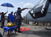 Gubernur AAL Hadiri Pengukuhan Pesud dan Helikopter