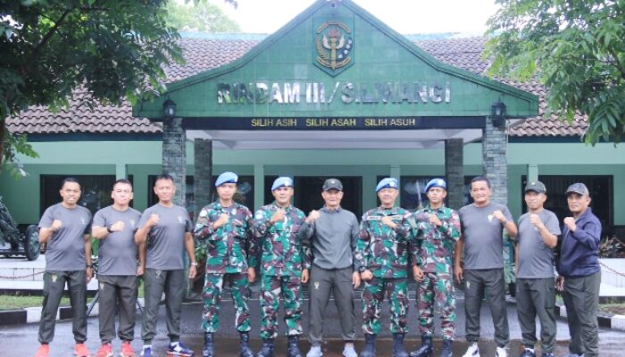 Kolonel Infanteri Lukman Hakim DanRindam III / Slw Lepas Empat Prajurit Yang Tergabung Satgas Kongo