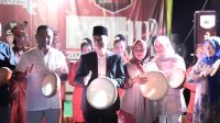 Dibuka Bupati Afrizal Sintong dengan Memukul Gendang, Rohil Festival 2023 Gagasan GMRB Berlangsung Meriah