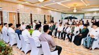 Presiden Jokowi Gelar Pertemuan dengan Tokoh Agama dan Tokoh Adat Kalimantan Selatan