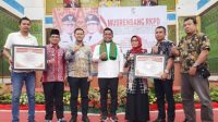 Mantap, PT Musim Mas Kembali Raih Penghargaan  Dari Pemda Pelalawan