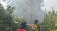 Sudah 1 Minggu Kapolres Rohil Pimpin Tim Gabungan Berjibaku Dinginkan Api di Sungai Bakau