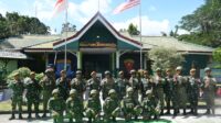 Jaga Sinergitas di Perbatasan, Satgas Yonarmed 16/TK Terima Kunjungan Tentara Darat Malaysia 