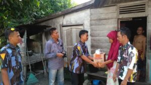 Door to Door Ulurkan Bantuan Sembako, Ketua Ranting IPK Sintong Ali Herman : Berbagi itu indah