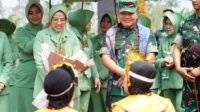 Pangdivif 2 Kostrad Dampingi KASAD Kunjungan Kerja di Bumi Trisula