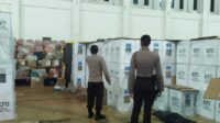 Polres Rohil Kerahkan Satgas Pam Gudang Logistik KPU Daerah di GOR Batu 6