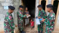 Pos Haumeniana Satgas Yonkav 6/Naga Karimata Berbagi Untuk Masyarakat Perbatasan