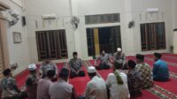 Sat Binmas Polres Rohil Melaksanakan Shalat Subuh Berjama’ah di Masjid Al-Anshor Cempedak Rahuk