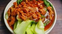 Pokcoy siram ayam cincang  @Dapur neetasyl 