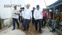 Setelah 5 Tahun Tak Tersentuh, Akhirnya Jalan Barkat Diperbaiki dan PJ Bupati H. Herman Langsung Tinjau 