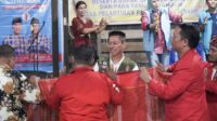 Siap Menangkan ASSET, Pemuda Batak Bersatu Gelar Pasang Ulos dan Serahkan SK
