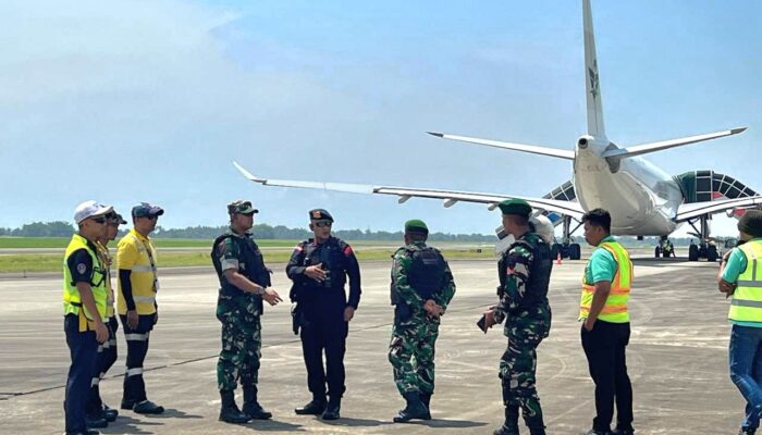 TNI Bergerak Cepat Tanggapi Ancaman Bom Kedua Kalinya Pada Pesawat Pembawa Jemaah Haji, Seluruh Penumpang Selamat dan Aman