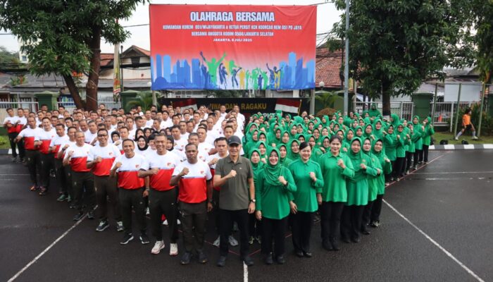 Danrem 051/Wkt Olahraga Bersama Anggota Kodim 0504/Jakarta Selatan