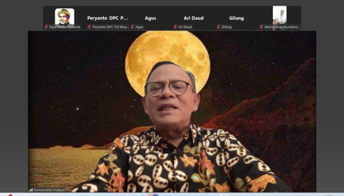 Ketua Dewan Pers Tutup Seminar Nasional PJS di Palu, Soroti Masa Depan Pers Siber