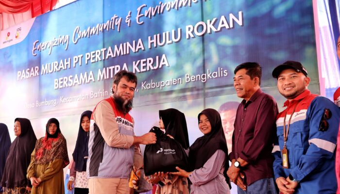 Ringankan Beban Warga, PHR Salurkan 400 Paket Pasar Murah
