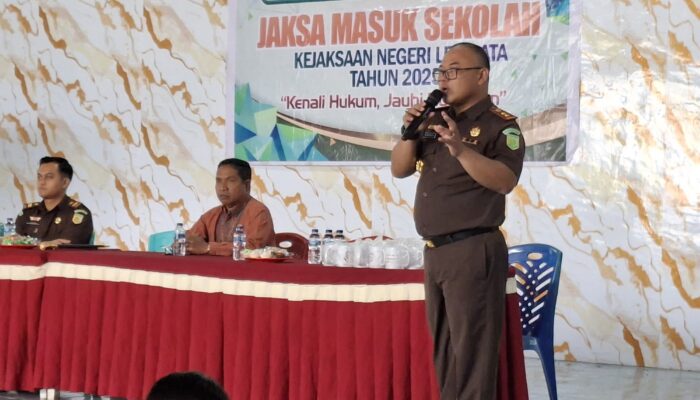Kajari Lembata Dorong Kesadaran Hukum Pelajar Lewat Kegiatan Positif