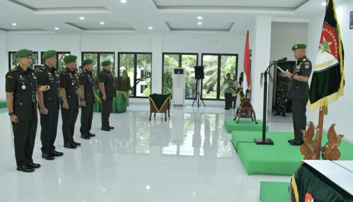 Brigjen TNI Nugroho Imam Santoso Pimpin Sertijab Dandim 0508/Depok dan Kasiter Korem 051/WKT