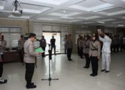 Kapolresta Pekanbaru Pimpin Upacara Sertijab Kapolsek Senapelan di Aula Zapin