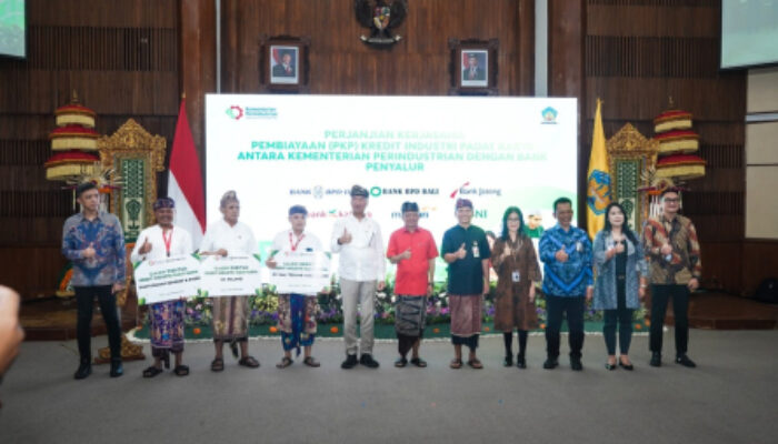 Pemerintah Gulirkan Kredit Industri Padat Karya, Cek Syaratnya!