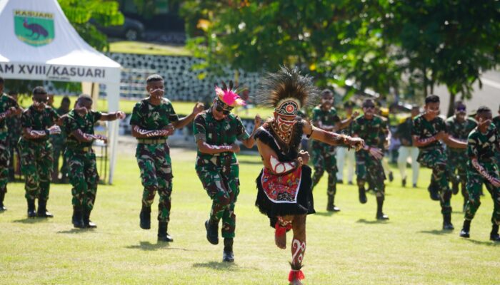 Kodam XVIII/Kasuari Rayakan HUT ke-80 TNI dengan Meriah : Dari Rakyat, Oleh Rakyat, untuk Rakyat
