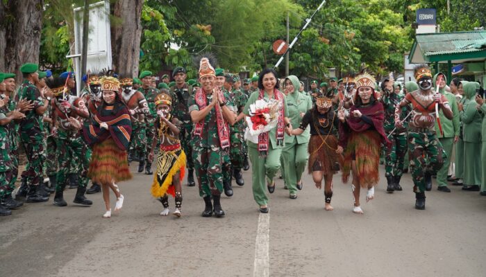 Pangdam Kasuari Kunjungi Korem 181/PVT dan Kodim 1802/Sorong : Perkuat Kolaborasi dan Inovasi untuk Kesejahteraan Masyarakat