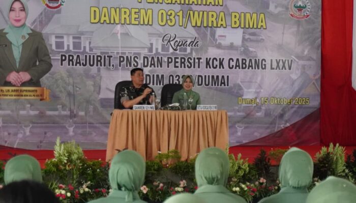 Kunjungan Kerja ke Dumai, Danrem 031/Wira Bima Tekankan Hindari Pelanggaran dan Jaga Keharmonisan Keluarga