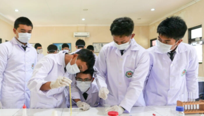 Menembus Langit Banua: Sekolah Garuda Menyalakan Mimpi Anak Negeri