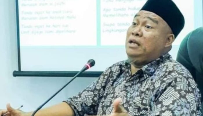 Riau Di-Aruk Jakarta? 🌴🌴🔥🔥 (Pantun Elviriadi)