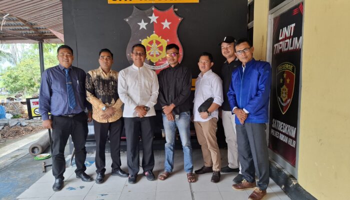 Saksi Pelaporan Dugaan Pencemaran Nama Baik Wakil Bupati Rohil Hadiri Pemeriksaan Tim Penyidik Polres Rohil 