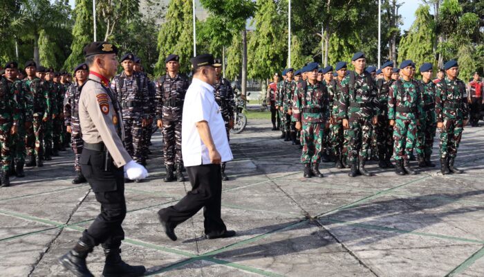 Wakili Pangdam, Kasdam XIX/Tuanku Tambusai Hadiri Apel Pengamanan Tahun Baru 2026 di Pekanbaru