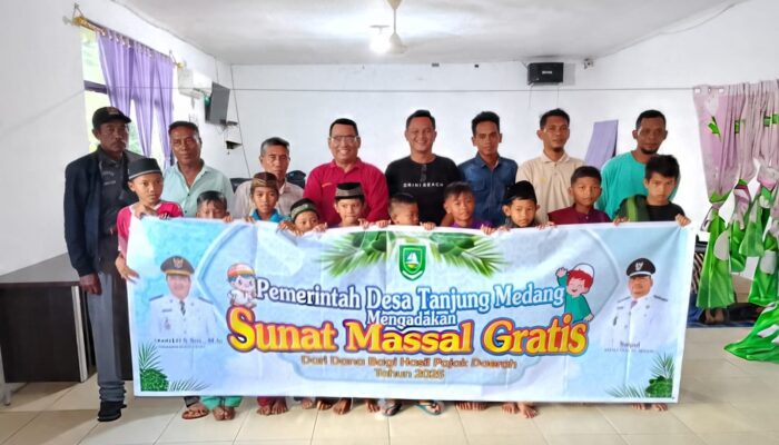 Pemerintah Desa Tanjung Medang Gelar Sunat Massal Gratis