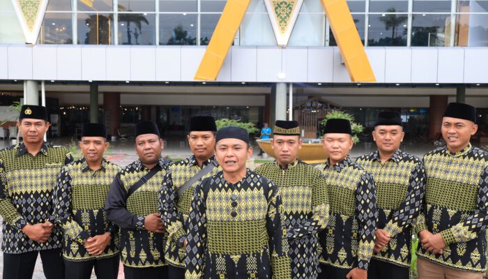 Polda Riau Lepas 10 Bhabin Peraih Green Policing Award ke Tanah Suci