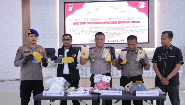 Gelar Konpers, Kapolres Rohil : Kami Ungkap Jaringan Narkotika Internasional, Amankan Sabu, Ekstasi dan Happy Five