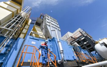 Malam Tanpa Tidur: Kisah Para ‘Penjaga Energi’ Selamatkan Ribuan Sumur dari Mati Suri