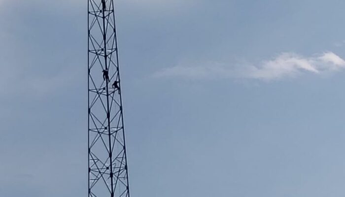 Warga Rampang Akit – Rupat, Soroti Pembagunan Tiang Tower Telkomsel : Diduga Tanpa Izin 