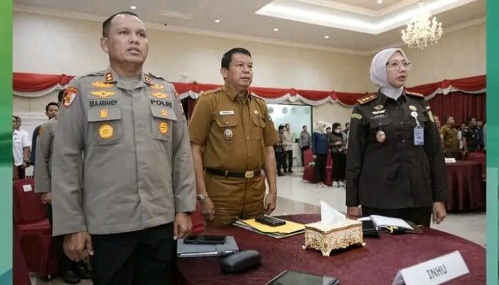 Plt. Gubernur Riau Buka Forum Penataan Kebun Sitaan Negara, Tekankan Pentingnya Sinergi dan Ketegasan