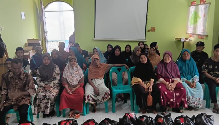 PPTRD Salurkan 50 Paket Bantuan Sosial untuk Masyarakat Dhuafa di Desa Teluk Rhu