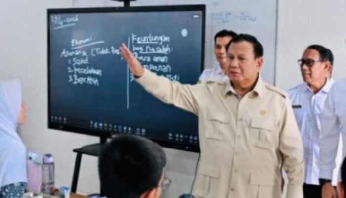 Presiden Prabowo Targetkan Perbaikan Ratusan Ribu Sekolah, Akselerasi Kebangkitan Pendidikan Nasional