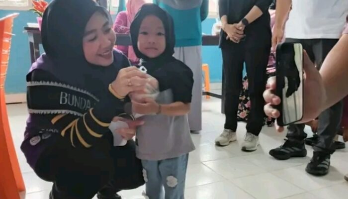 Dari Senam ke Posyandu, Suci Rahmiani Pastikan Layanan Balita dan Ibu Hamil di Sekar Mawar Berjalan Baik