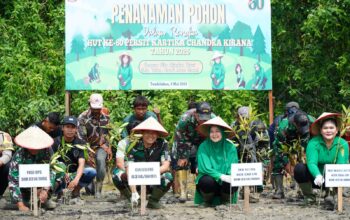 Peringati HUT ke-80 Persit KCK, Kodim 0314/Inhil Tanam Pohon Mangrove