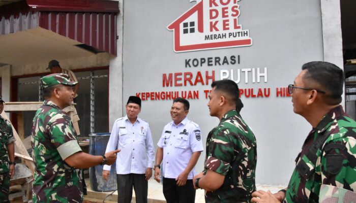 Danrem 031/WB Tinjau Pembangunan KDKMP di Rohil, Tekankan Penyelesaian Tepat Waktu Sesuai Rencana