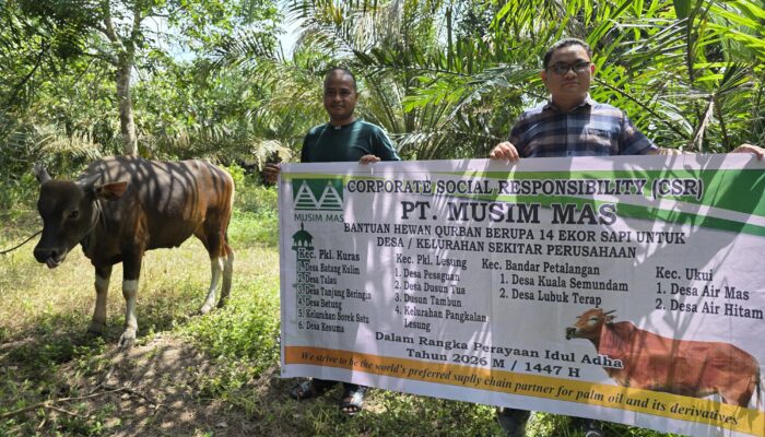 Sambut Hari Raya Idul Adha, PT Musim Mas Salurkan Hewan Qurban di Desa Sekitar Perusahaan