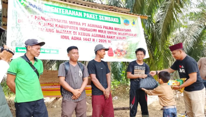 Peduli Pekerja, Pancawaskita Mitra Agrinas Salurkan Ratusan Paket Sembako untuk Masyarakat Adat Talang Mamak di Rakit Kulim