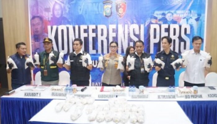 Gagalkan Penyelundupan 100 Ribu Benih Lobster, Polda Kepri Tangkap Dua Orang di Batam