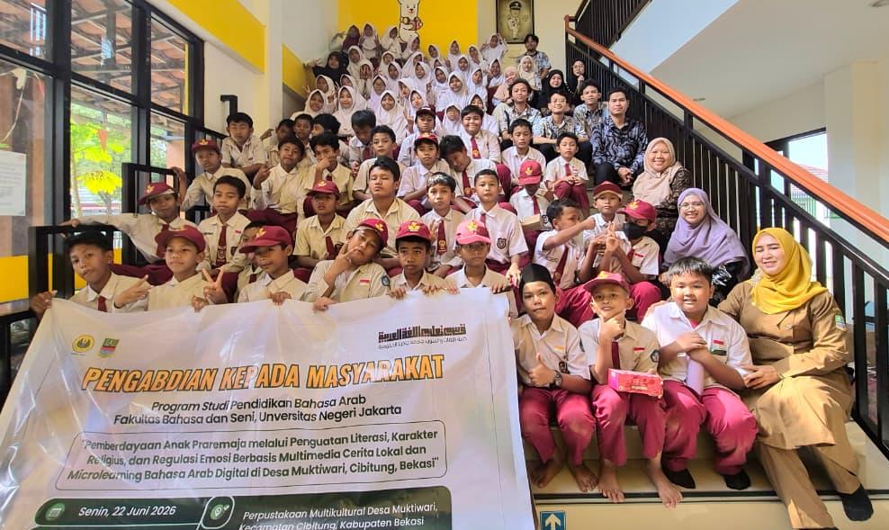 FOTO: Prodi PBA UNJ Gelar PKM Terintegrasi KKN di Desa Muktiwari: Perkuat Literasi, Karakter, dan Regulasi Emosi Anak (Siti Masyitoh/KOMPAS 1NET)