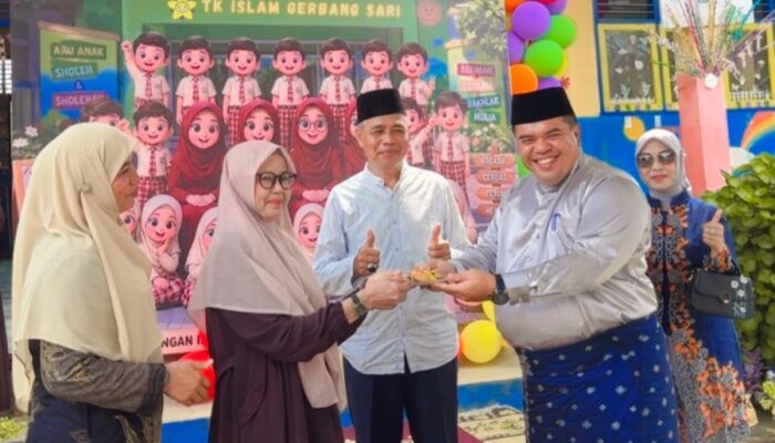Rehab Mandiri Bersama NasDem Inhu, Sabtu P. Sinurat Resmikan Kantor Guru TK Islam Gerbang Sari